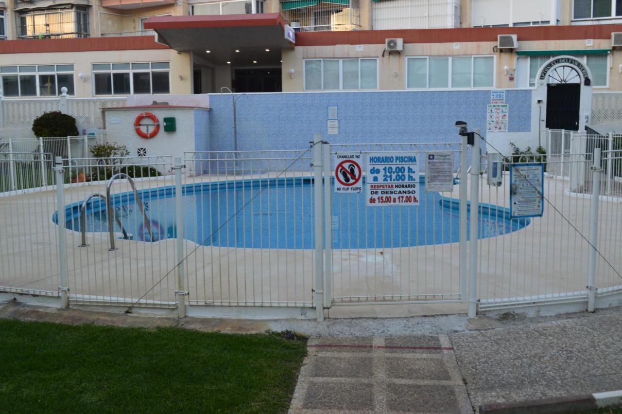 Apartamentos recién reformados al lado de la playa Benalmádena Exterior foto