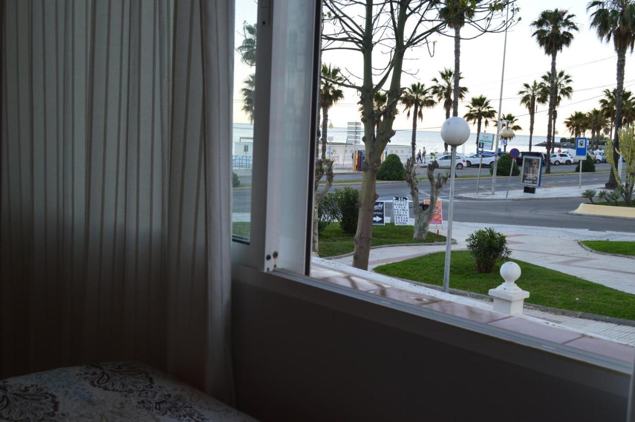 Apartamentos recién reformados al lado de la playa Benalmádena Exterior foto