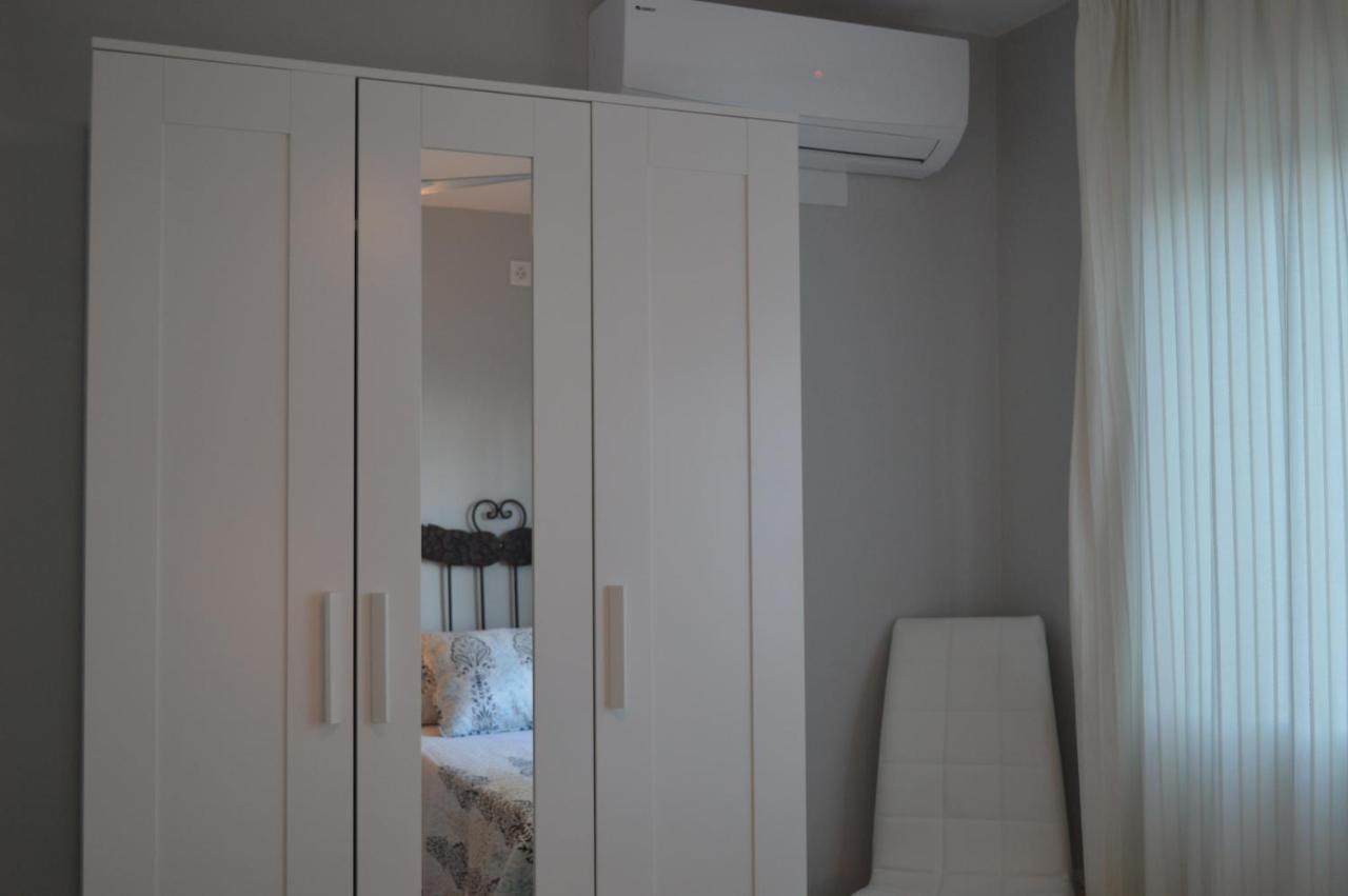 Apartamentos recién reformados al lado de la playa Benalmádena Exterior foto