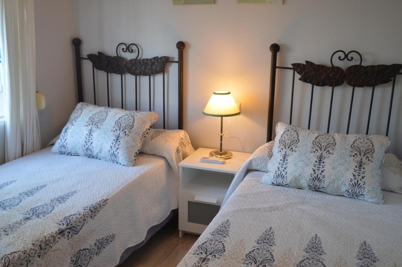 Apartamentos recién reformados al lado de la playa Benalmádena Exterior foto