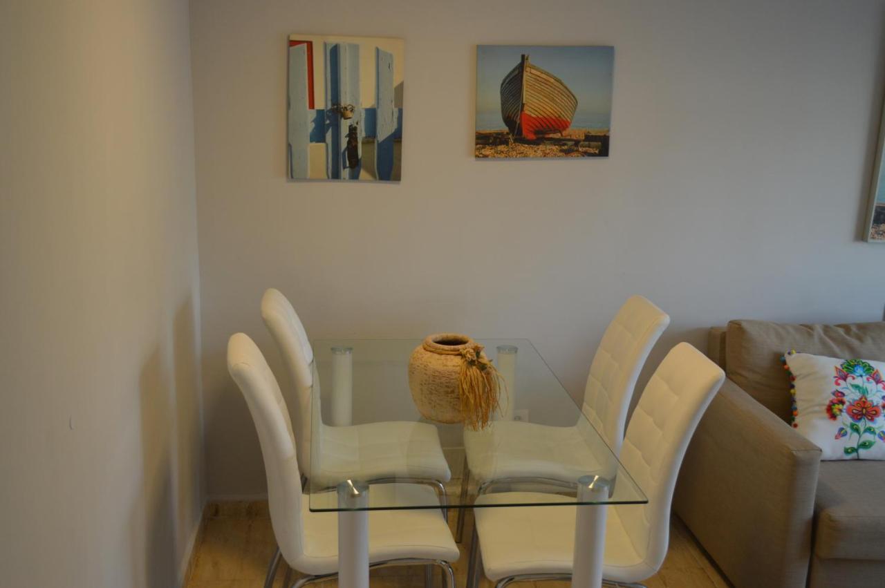 Apartamentos recién reformados al lado de la playa Benalmádena Exterior foto